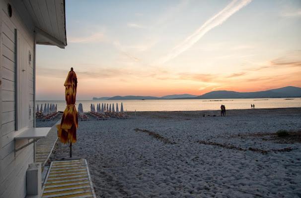 Alghero Old Town Apartment Steps To Sea And Scenic Ramparts Eksteriør billede